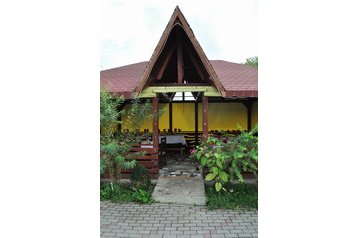 Rumunia Privát Arbore, Zewnątrz